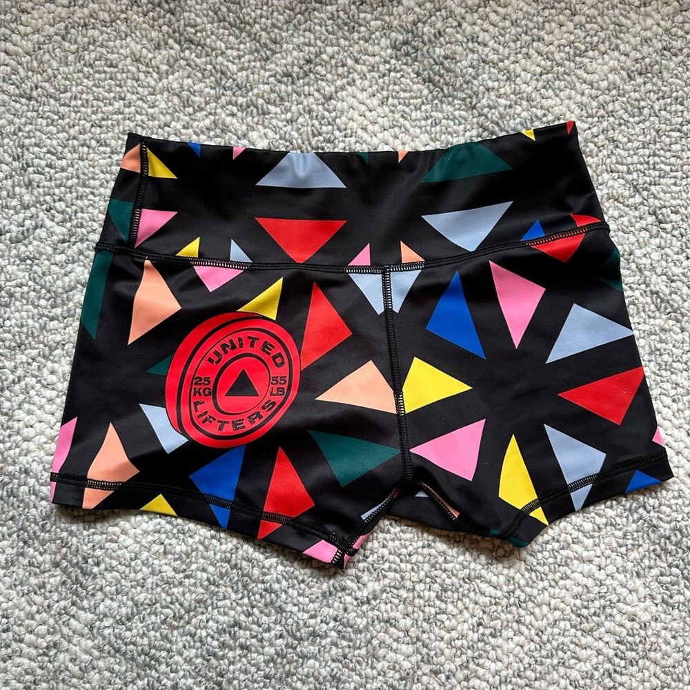 UNITED LIFTERS MID RISE SHORTS